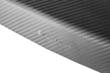 Laden Sie das Bild in den Galerie-Viewer, Eventuri Carbon Kevlar Motorabdeckung für Toyota Yaris GR 2021+ - carbon matt