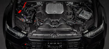 Laden Sie das Bild in den Galerie-Viewer, Eventuri Carbon Motorabdeckung für Audi C8 RS6/RS7 carbon matt
