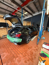 Laden Sie das Bild in den Galerie-Viewer, ASR Klappensteuerung CB2 für Porsche 718 982 Cayman / Boxster / Spyder - Plug &amp; Play, Auspufftasten Memory, Made in Germany