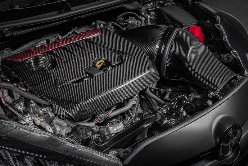 Eventuri Carbon Kevlar Motorabdeckung für Toyota Yaris GR 2021+ - carbon glänzend