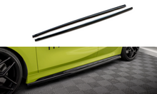 Laden Sie das Bild in den Galerie-Viewer, Maxton Design Seitenschweller Ansatz für V.4 BMW 1er F40 M-Paket/ M135i  schwarz Hochglanz