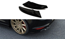 Laden Sie das Bild in den Galerie-Viewer, Maxton Design Heck Ansatz Flaps Diffusor passend für VW GOLF 7 R schwarz Hochglanz