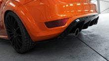 Laden Sie das Bild in den Galerie-Viewer, Maxton Design Diffusor Heck Ansatz passend für Ford Focus ST Mk2 FL schwarz Hochglanz