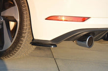 Laden Sie das Bild in den Galerie-Viewer, Maxton Design Heck Ansatz Flaps Diffusor passend für VW GOLF 7 GTI FACELIFT schwarz Hochglanz