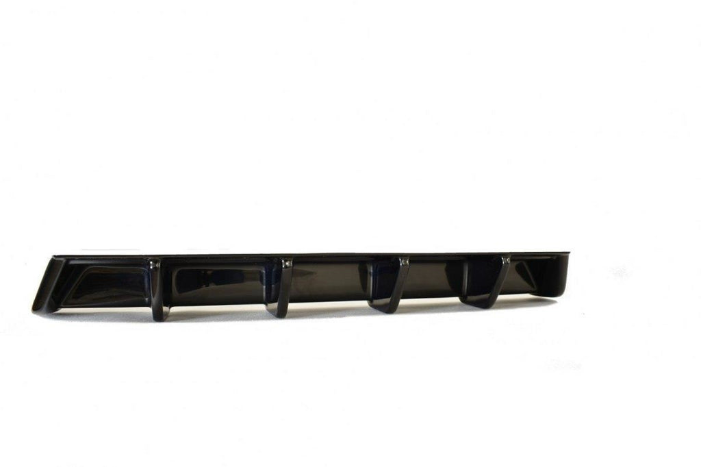 Maxton Design Diffusor Heck Ansatz passend für VW GOLF 7 GTI FACELIFT schwarz Hochglanz
