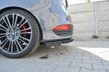 Laden Sie das Bild in den Galerie-Viewer, Maxton Design Diffusor Heck Ansatz passend für Heckschürze passend für FORD FOCUS 3 ST FL