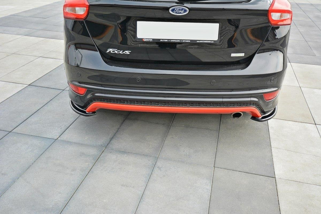 Maxton Design Heck Ansatz Flaps Diffusor passend für passend für Ford Focus ST-Line Mk3 FL schwarz Hochglanz