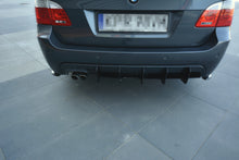 Laden Sie das Bild in den Galerie-Viewer, Maxton Design Diffusor Heck Ansatz passend für Heckschürze passend für BMW 5er E61 (TOURING) WAGON M Paket