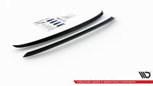 Laden Sie das Bild in den Galerie-Viewer, Maxton Design Spoiler CAP passend für V.1 VW Golf 8 schwarz Hochglanz