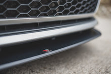 Laden Sie das Bild in den Galerie-Viewer, Maxton Design Robuste Racing Front Ansatz passend für VW Golf 7 GTI