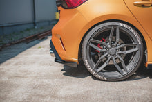 Laden Sie das Bild in den Galerie-Viewer, Maxton Design Heck Ansatz Flaps Diffusor passend für V.3 Ford Focus ST Mk4  schwarz Hochglanz