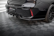 Laden Sie das Bild in den Galerie-Viewer, Maxton Design Mittlerer Diffusor Heck Ansatz DTM Look für BMW 7 M-Paket G70 schwarz Hochglanz