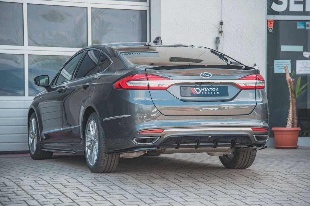 Maxton Design Diffusor Heck Ansatz passend für Ford Mondeo Vignale Mk5 Facelift schwarz Hochglanz