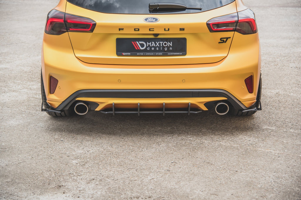 Maxton Design Rear Side Flaps passend für passend für Ford Focus ST Mk4 schwarz Hochglanz