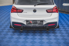 Laden Sie das Bild in den Galerie-Viewer, Maxton Design Robuste Racing Heckschürze V.3 für BMW M140i