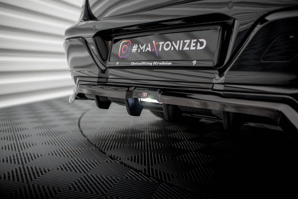 Maxton Design Mittlerer Diffusor Heck Ansatz DTM Look für BMW 7 M-Paket G70 schwarz Hochglanz