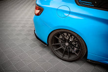 Laden Sie das Bild in den Galerie-Viewer, Maxton Design Street Pro Heck Ansatz Flaps Diffusor für BMW M2 F87