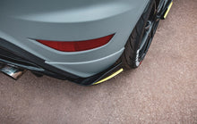 Laden Sie das Bild in den Galerie-Viewer, Maxton Design Heck Ansatz Flaps Diffusor passend für Diffusor passend für Ford Fiesta 7 ST FL