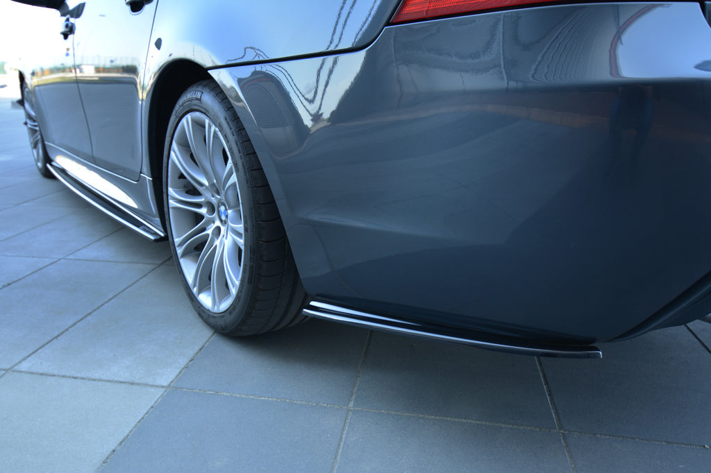 Maxton Design Heck Ansatz Flaps Diffusor passend für BMW 5er E60/E61 M Paket schwarz Hochglanz
