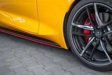 Laden Sie das Bild in den Galerie-Viewer, Maxton Design Seitenschweller Ansatz passend für V.2 Toyota Supra Mk5 schwarz Hochglanz