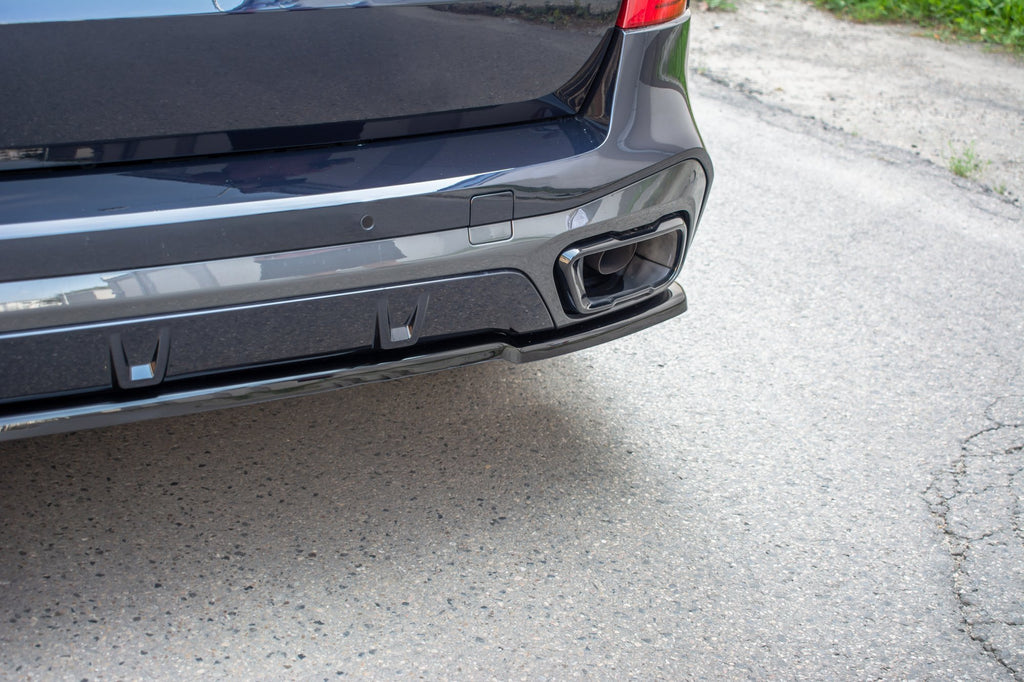 Maxton Design Mittlerer Diffusor Heck Ansatz passend für BMW X5 G05 M Paket schwarz Hochglanz