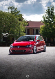 Maxton Design Front Ansatz passend für V.1 VW Golf 7 GTI  schwarz Hochglanz