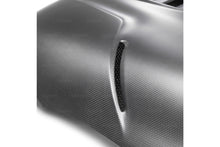 Laden Sie das Bild in den Galerie-Viewer, Seibon Trockencarbon Motorhaube für Toyota Supra 2020 Style TS