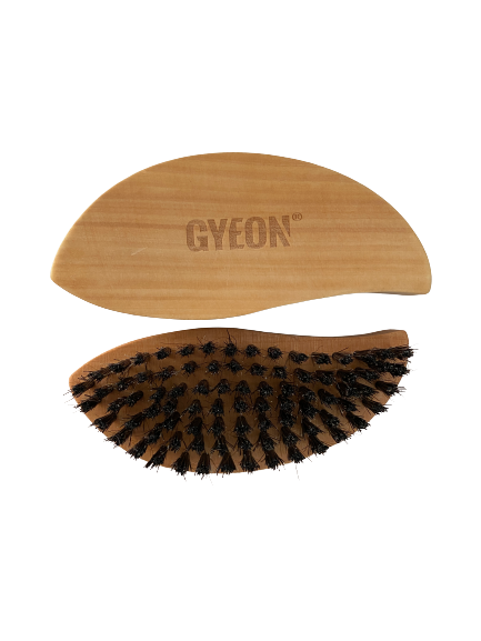 Gyeon Q2M LEATHERBRUSH Lederbürste
