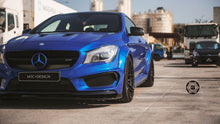 Laden Sie das Bild in den Galerie-Viewer, MTC Carbon Motorhaube für Mercedes CLA 117 mit AMG-Paket (HCFRP)