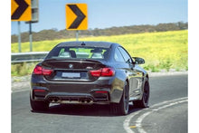 Laden Sie das Bild in den Galerie-Viewer, AutoTecknic Carbon Competition Spoiler für F82 M4 -