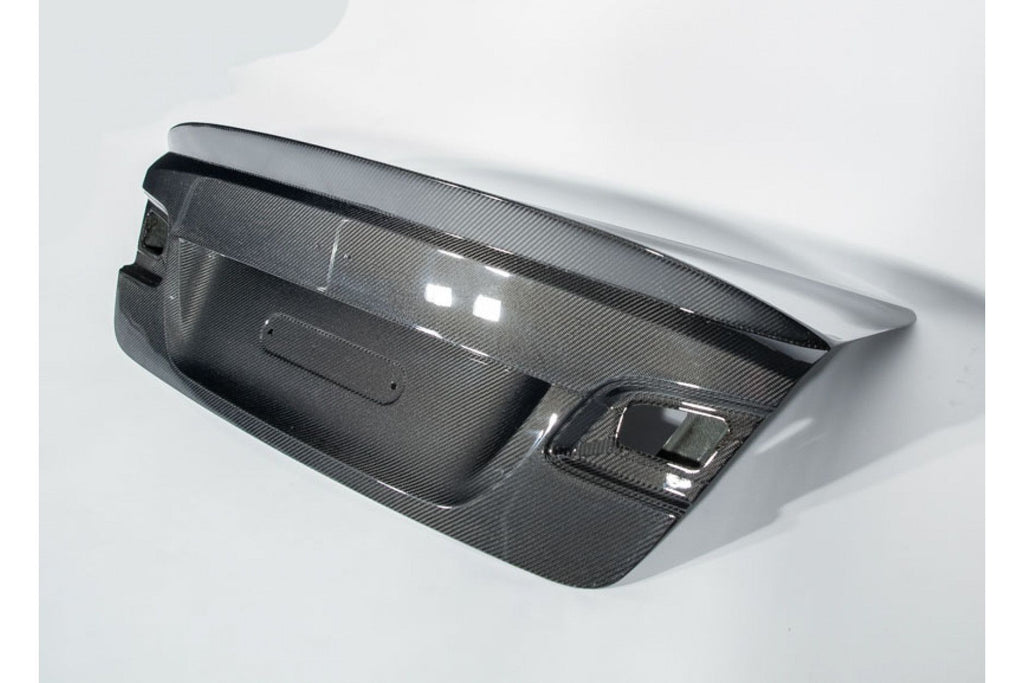 Boca GFK Heckdeckel für BMW 3er E92 - ähnlich Performance