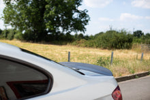 Laden Sie das Bild in den Galerie-Viewer, Boca GFK Heckdeckel für BMW 3er E92 - ähnlich Performance