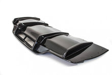 Laden Sie das Bild in den Galerie-Viewer, PSM Dynamic Carbon Diffusor für Mercedes C-Klasse W205 C63 AMG