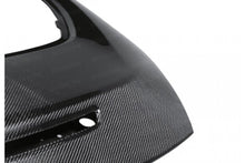 Laden Sie das Bild in den Galerie-Viewer, Seibon Carbon Heckdeckel für Nissan 370Z 2009 - 2012 OE-Style