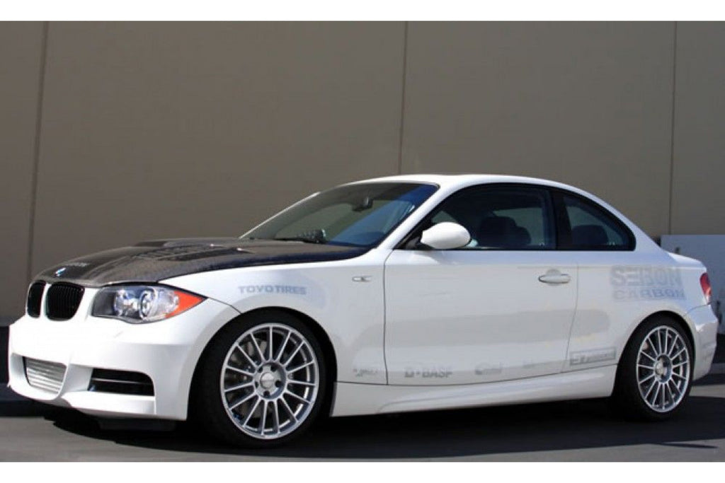 Seibon Carbon Motorhaube für BMW 1er E81|E82|E87|E88 und 1M Coupé 2008 - 2012 GTR-Style